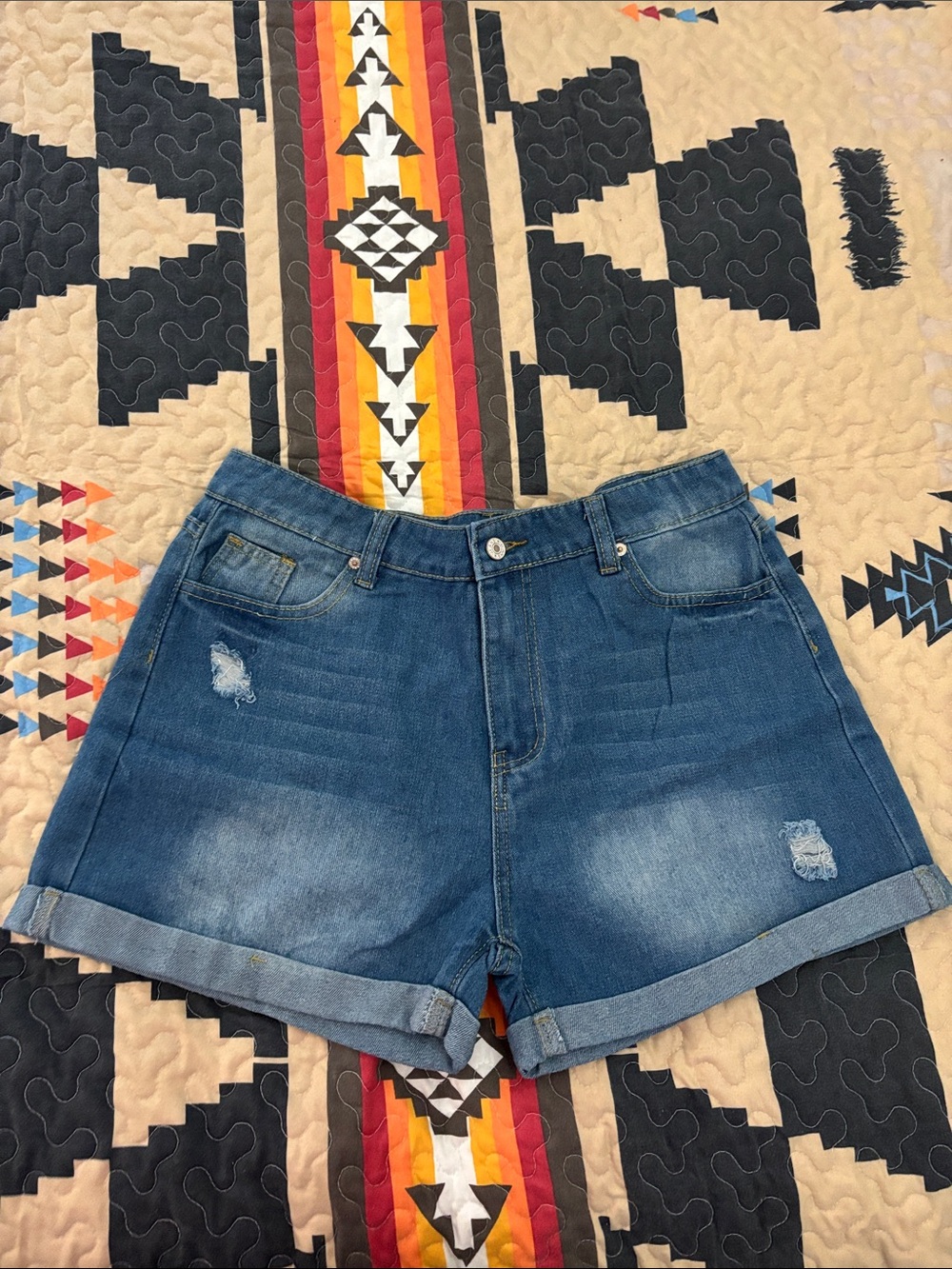 Women’s Classic Rolled-Hem Denim Shorts — Blue